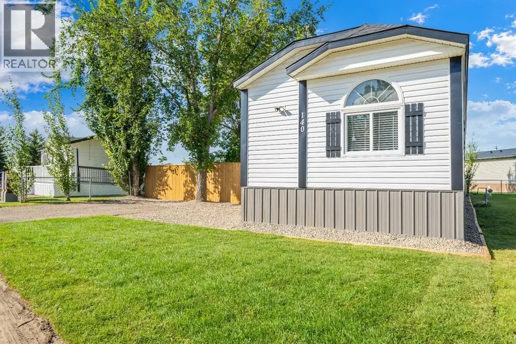 140 Birch Street W, Brooks