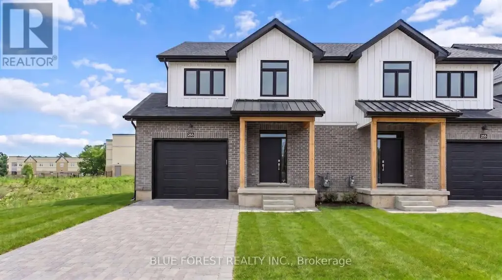 251 Mctavish Street, Strathroy-Caradoc (NW)