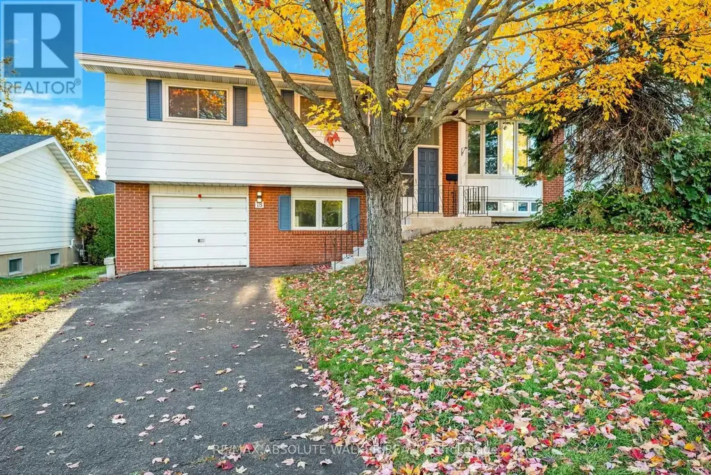 18 Silver Aspen Crescent, Ottawa