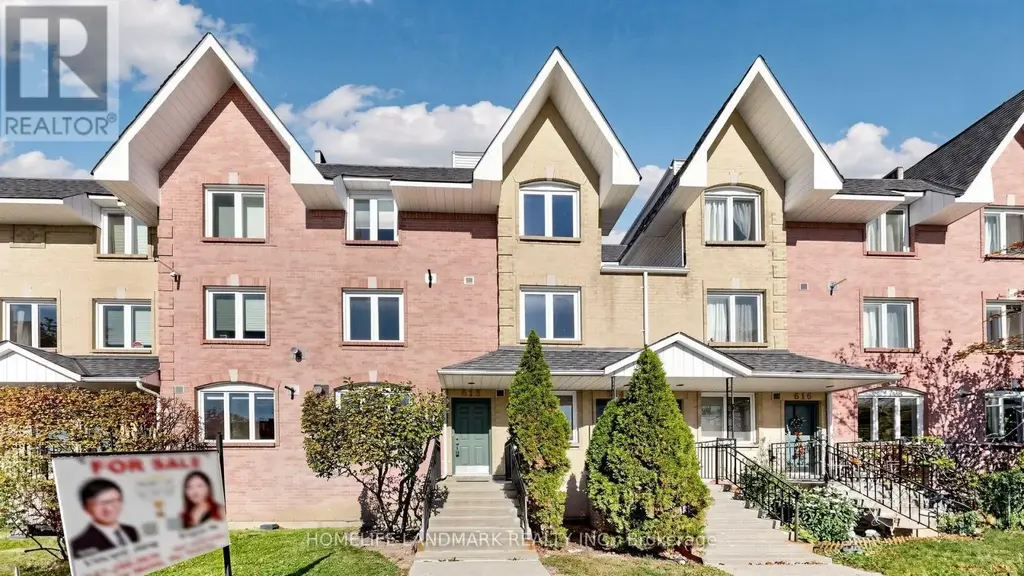 613 - 75 Weldrick Road E, Richmond Hill (Observatory)