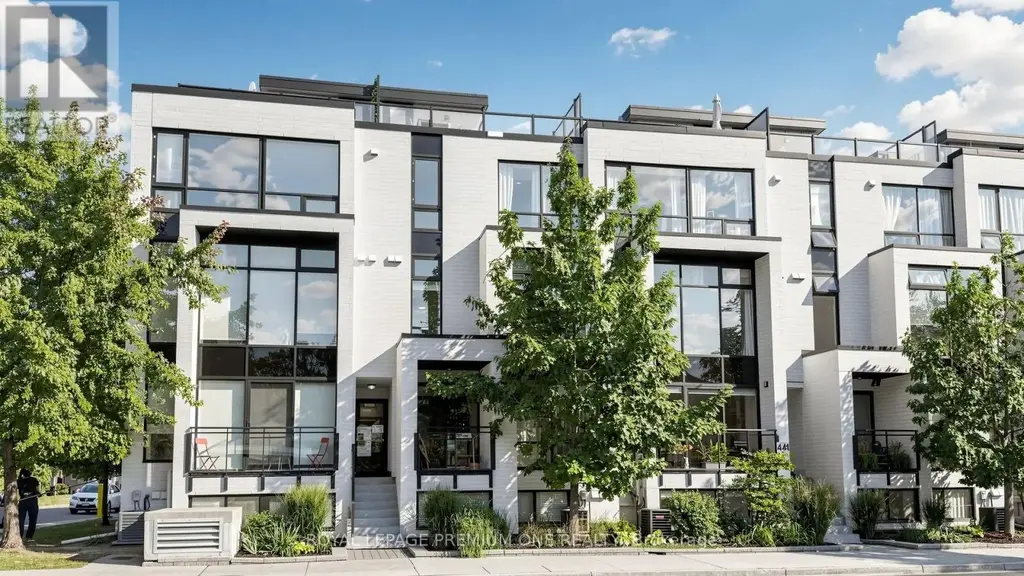 203 - 441 Jane Street, Toronto (Runnymede-Bloor West Village)