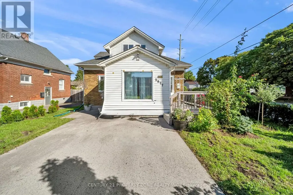 5977 Saint Marys Street, Niagara Falls (Church's Lane)