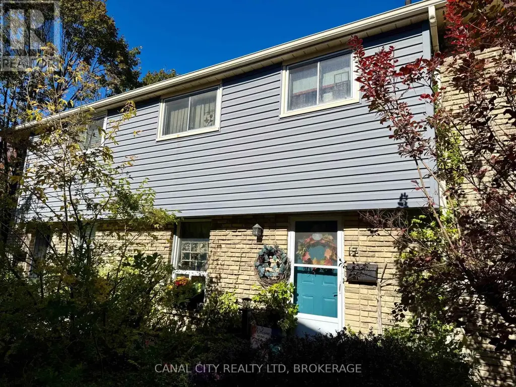 17 - 18 Barry Street, St. Catharines (Haig)