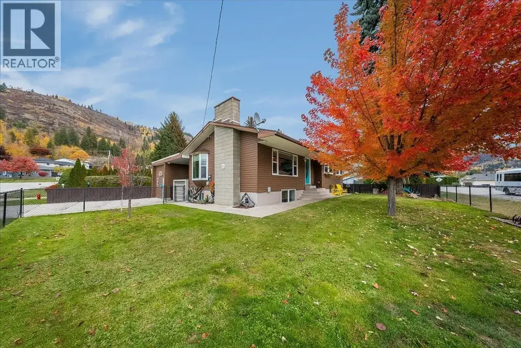 810 10th Avenue, Montrose