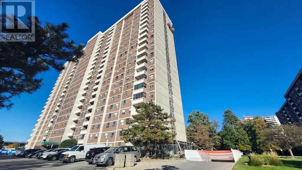 311 - 205 Hilda Avenue, Toronto (Newtonbrook West)
