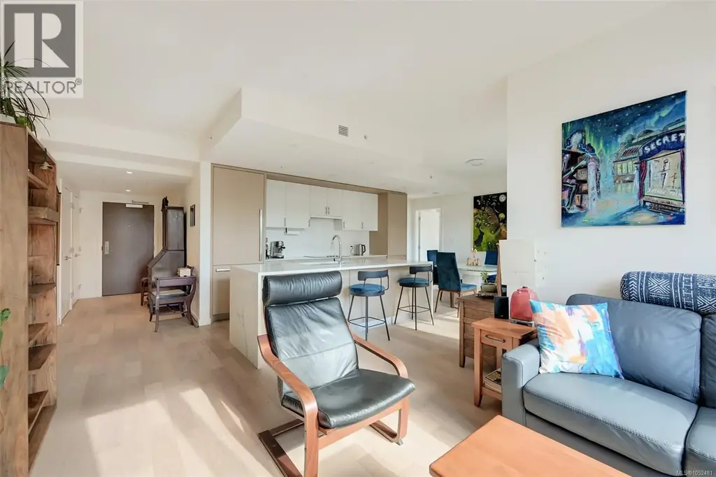 307 550 Michigan St, Victoria