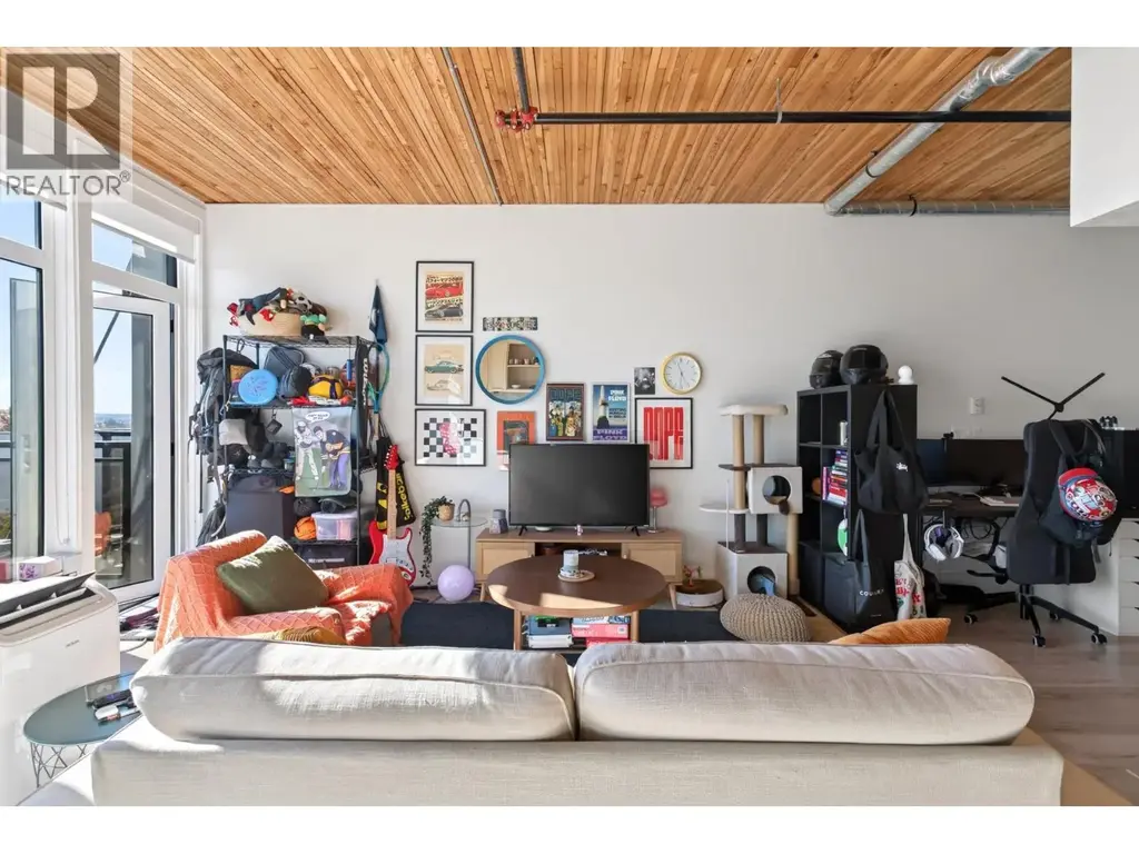 406 4223 Hastings Street, Burnaby