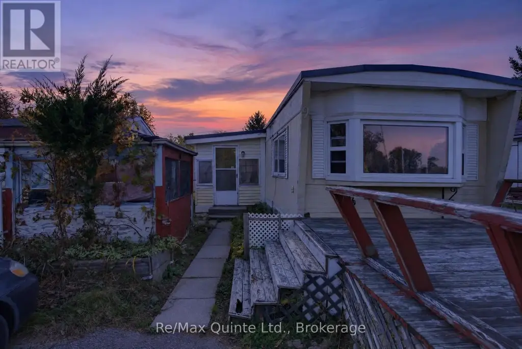 #9-63 Whites Road, Quinte West (Sidney Ward)
