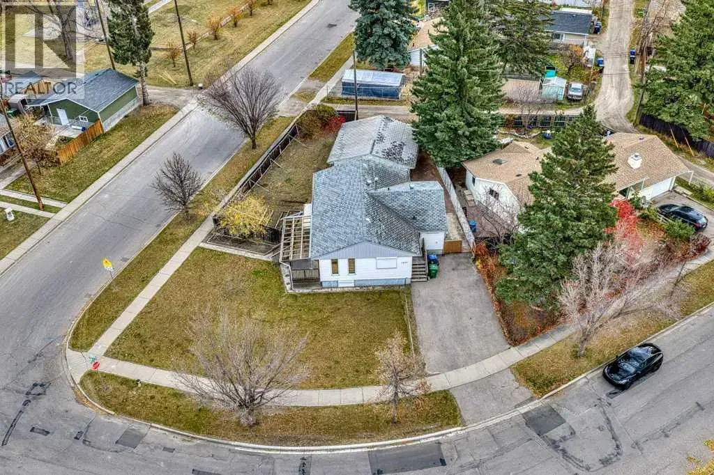 8528 Bowglen Road Nw, Calgary