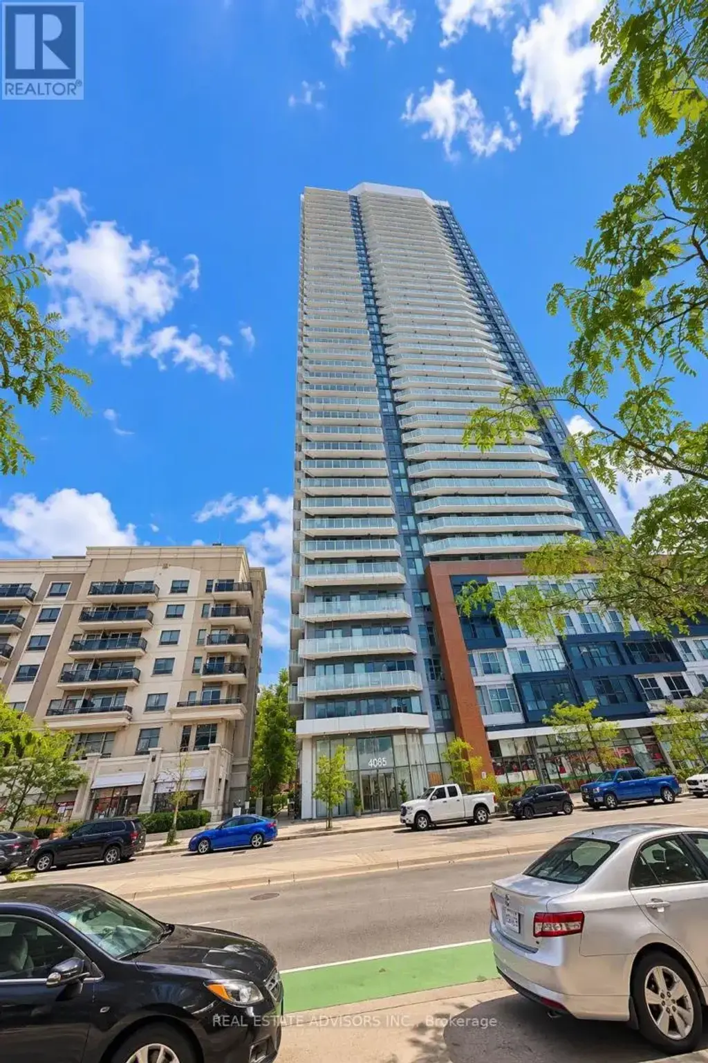 1002 - 4065 Confederation Parkway, Mississauga (City Centre)