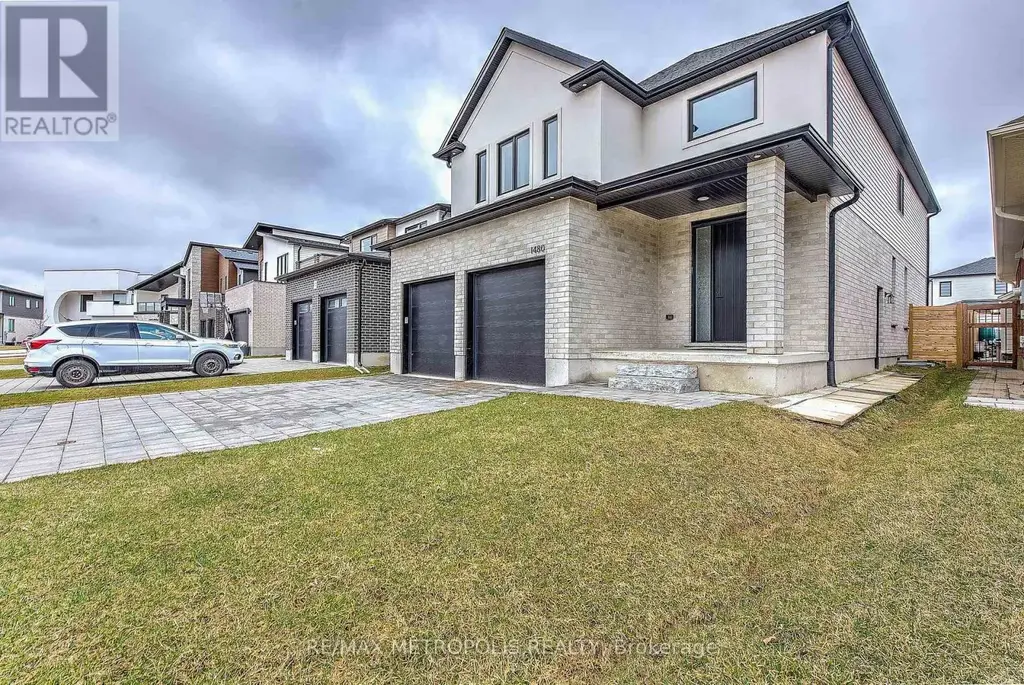 1480 Medway Park Drive, London North (North S)