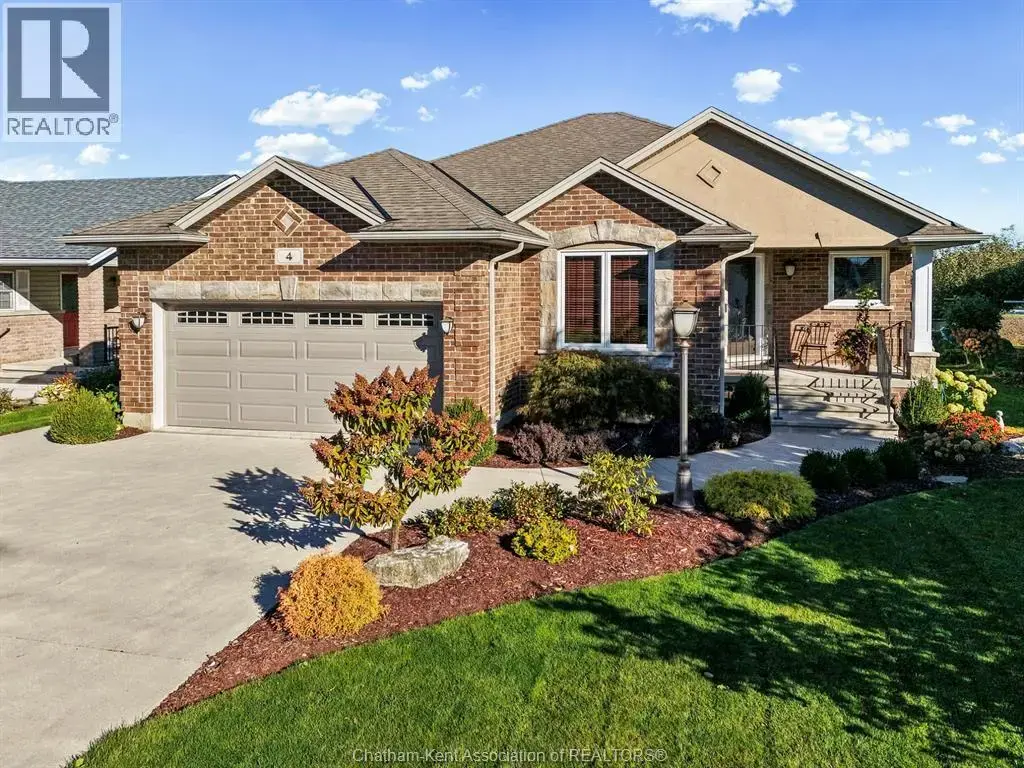 $614900 | for Sale at 4 Mckee Road | Wallaceburg