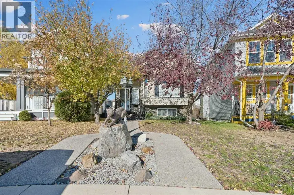 574 Evermeadow Road Sw, Calgary