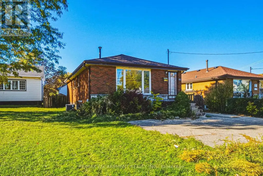 928 Upper Gage Avenue, Hamilton (Berrisfield)