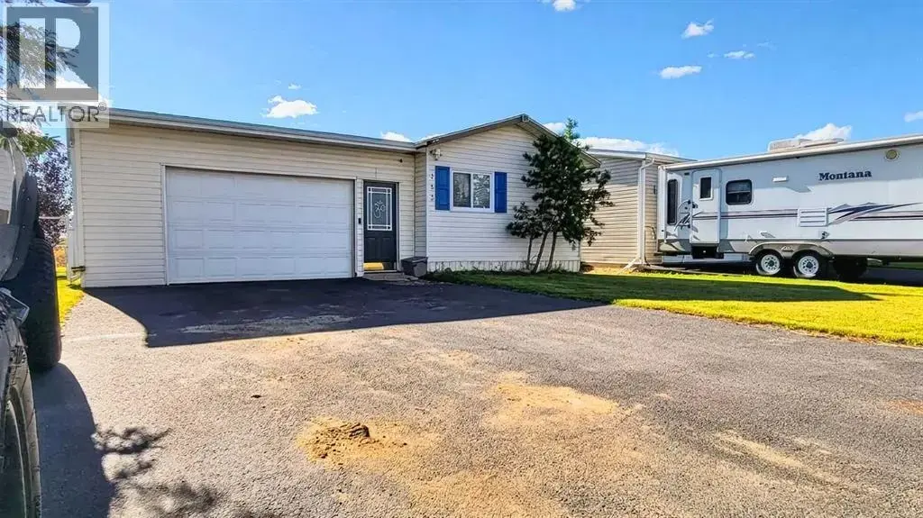 563 Stewart Street, Rural Grande Prairie No. 1, County of
