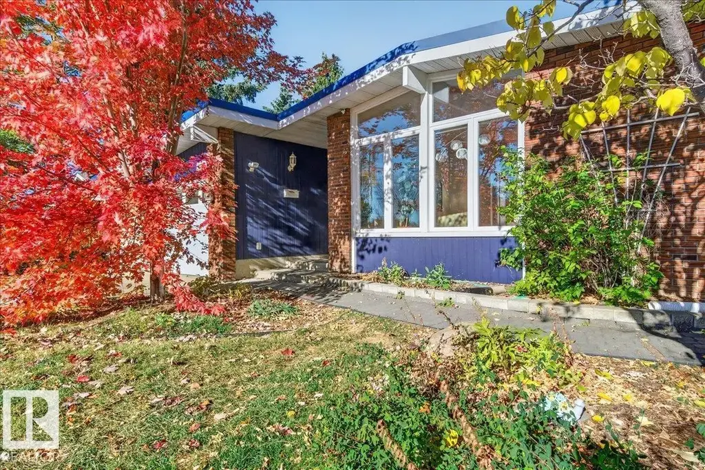 8512 134 Av Nw, Edmonton