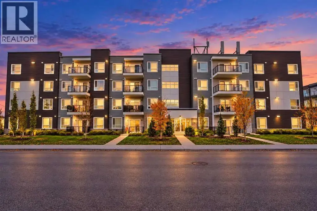 2414, 33 Carringham Gate Nw, Calgary