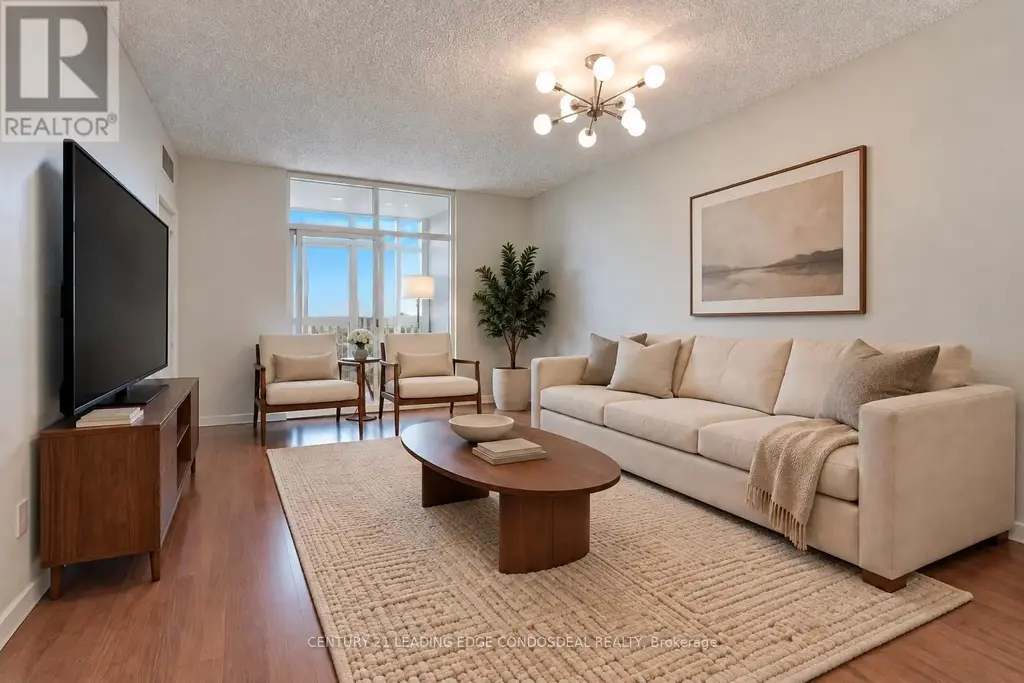 301 - 9235 Jane Street, Vaughan (Maple)