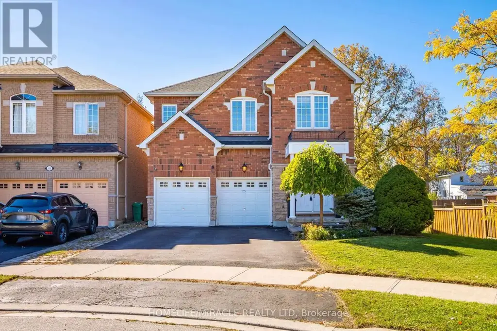 58 Sir Jacobs Crescent, Brampton (Fletcher's Meadow)