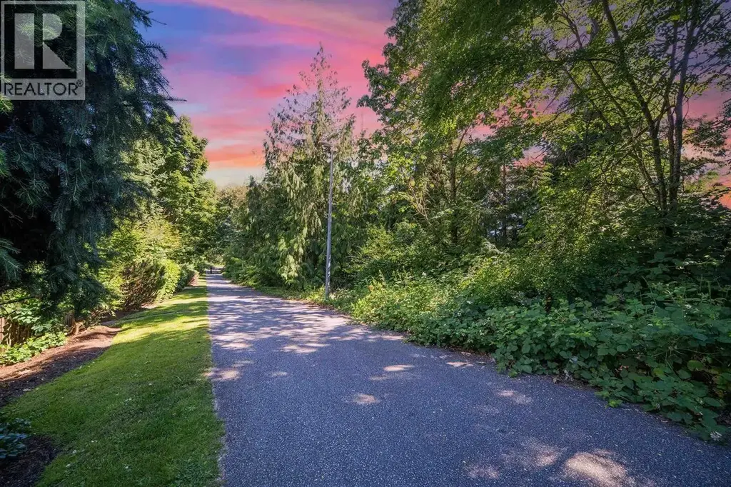 80 6878 Southpoint Drive, Burnaby