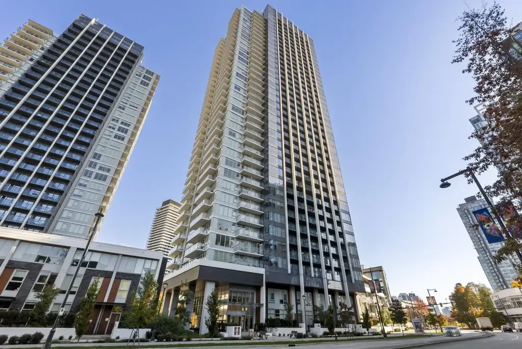 1002 10448 University Drive, Surrey