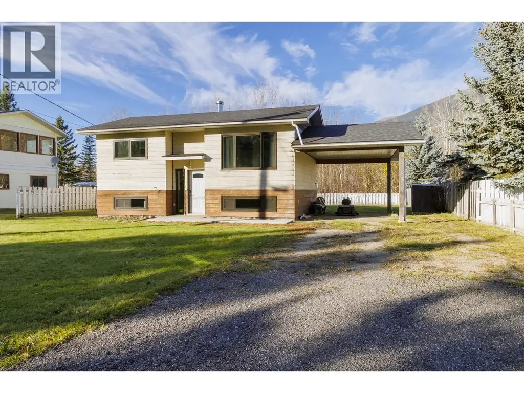 1115 Mcbride Crescent, McBride