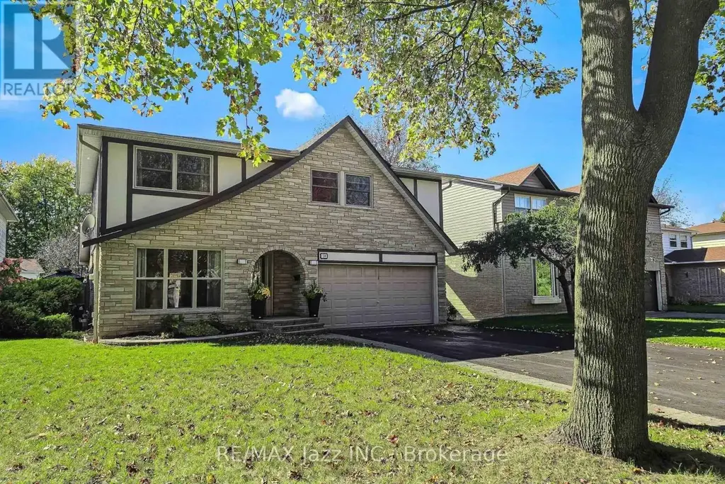 10 Trinity Crescent, Whitby (Pringle Creek)