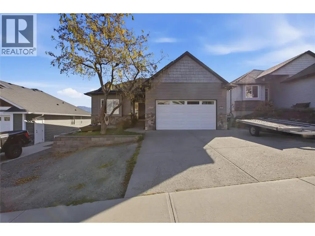 2060 Grasslands Boulevard, Kamloops