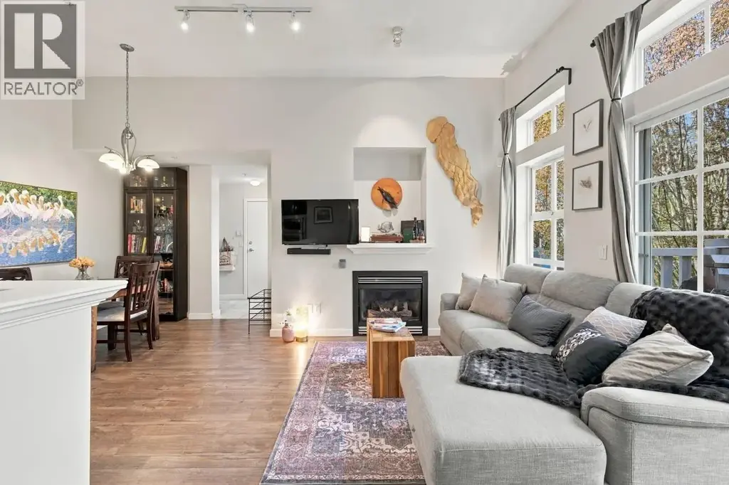401 137 E 1st Street, North Vancouver