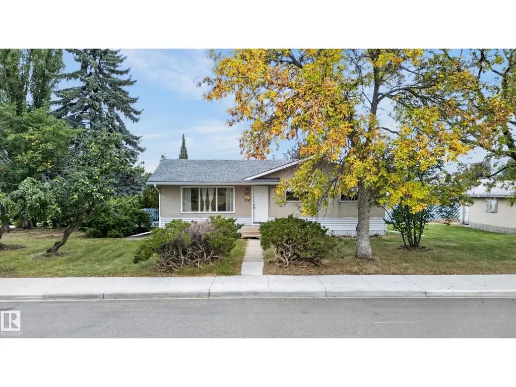10508 60a Av Nw, Edmonton