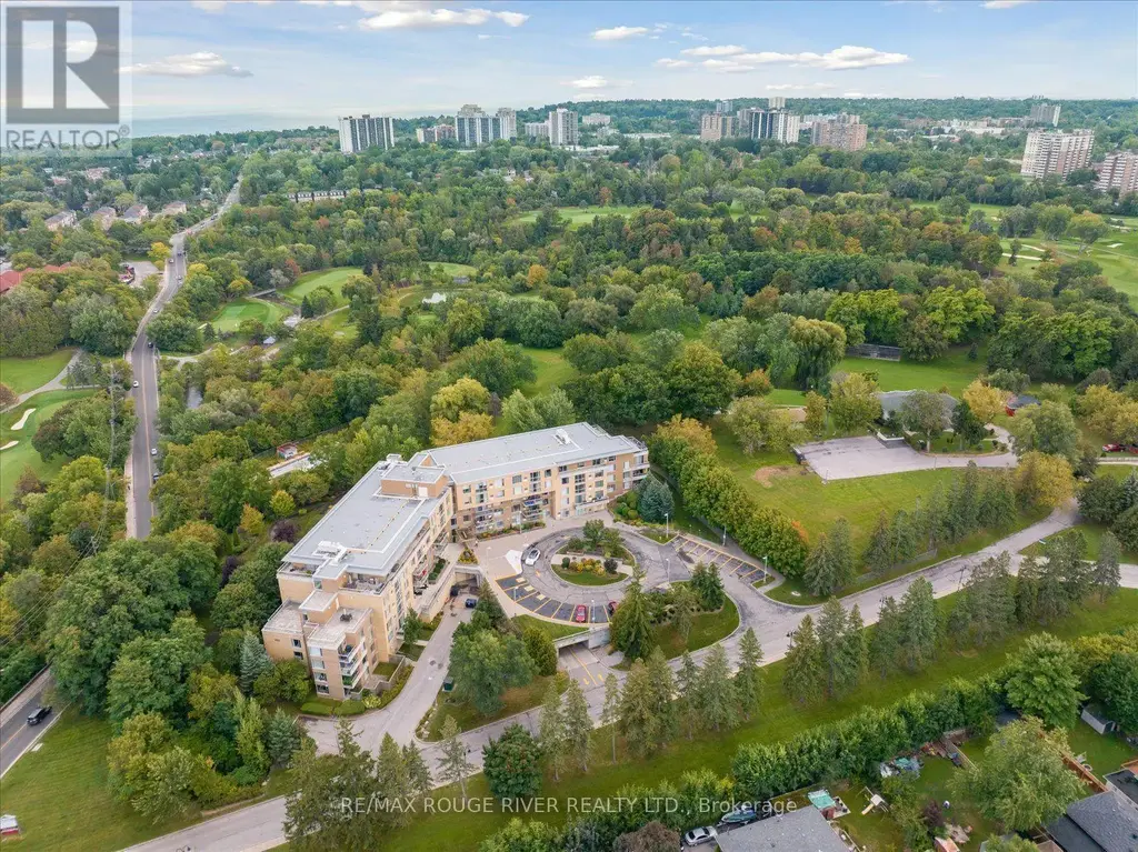 405 - 452 Scarborough Golf Club Road, Toronto (Woburn)