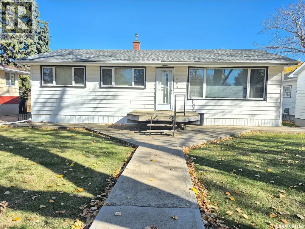 505 Bertrand Avenue, Radville