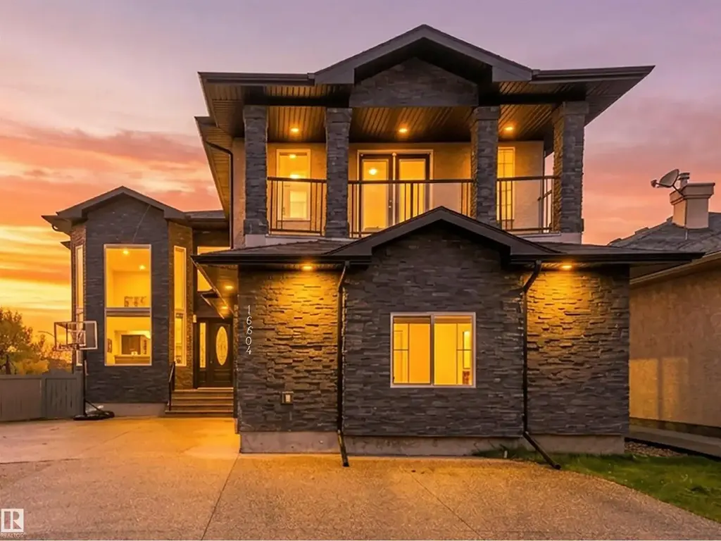 16604 72 St Nw Nw, Edmonton