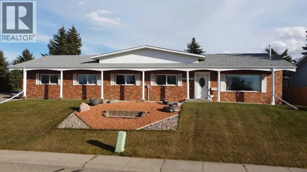 5115 42 Street, Ponoka