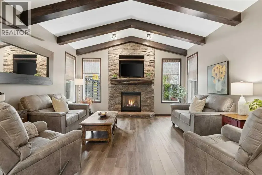 32 Cranarch Bay Se, Calgary