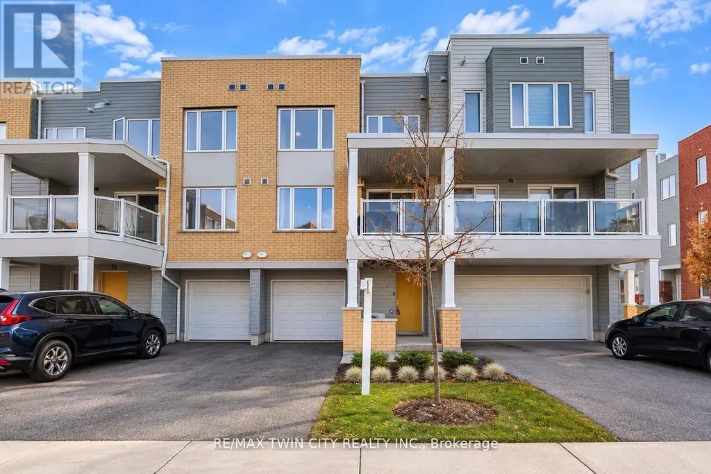 23 Valencia Avenue, Kitchener