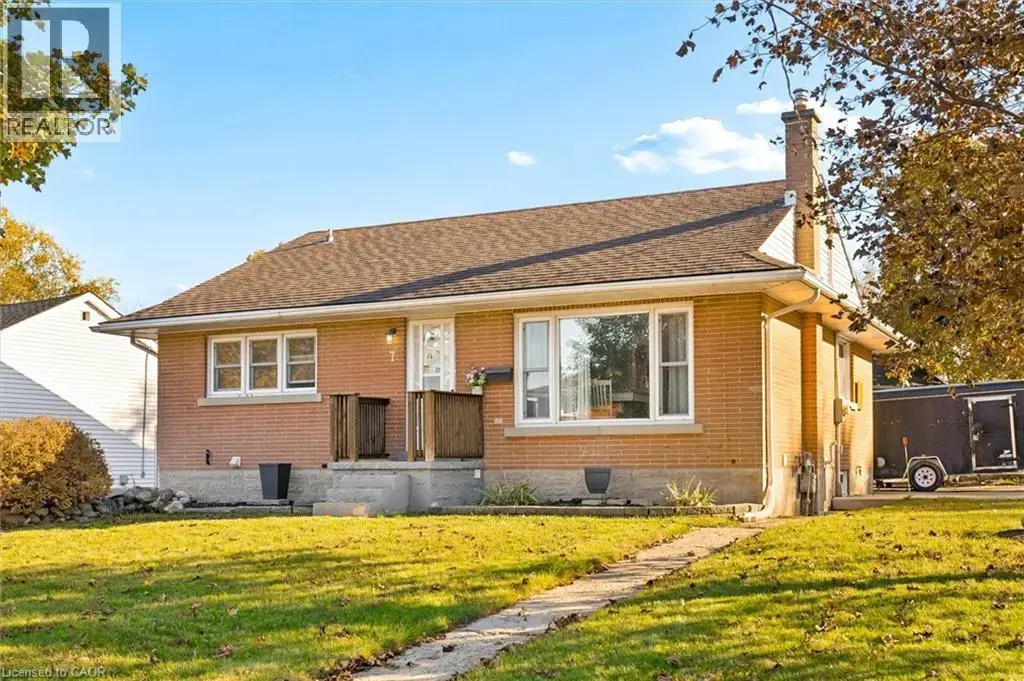 7 Prueter Avenue, Kitchener