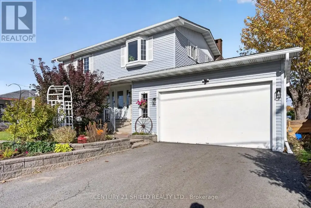 1319 Aubin Avenue, Cornwall