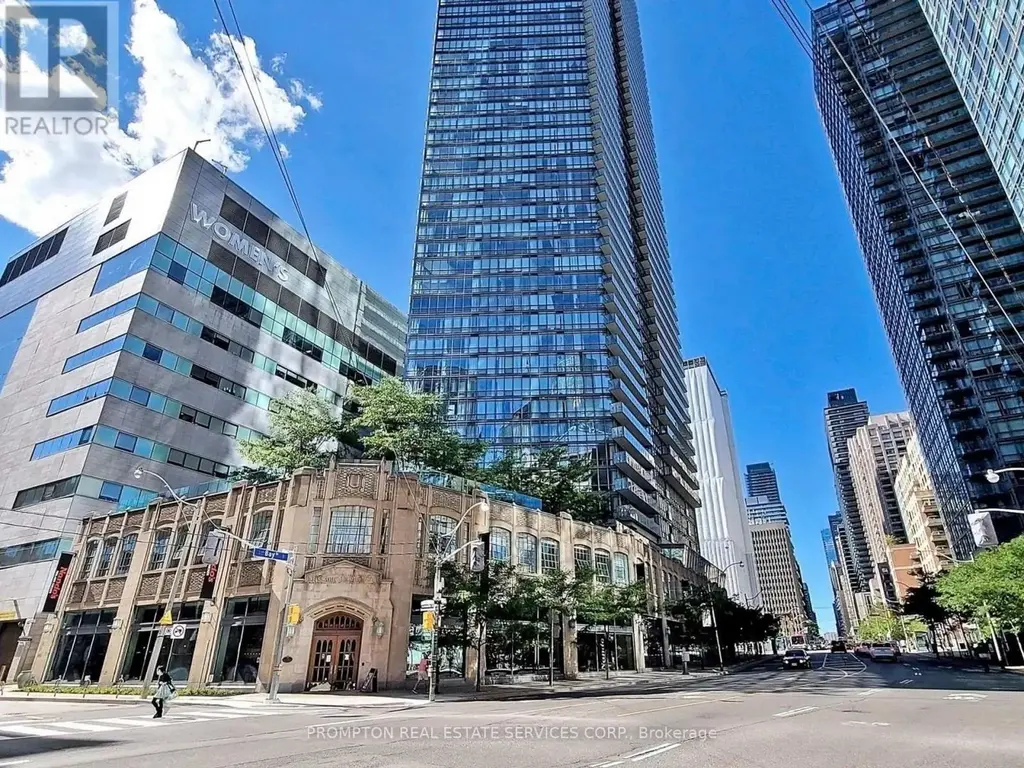 905 - 832 Bay Street, Toronto (Bay Street Corridor)