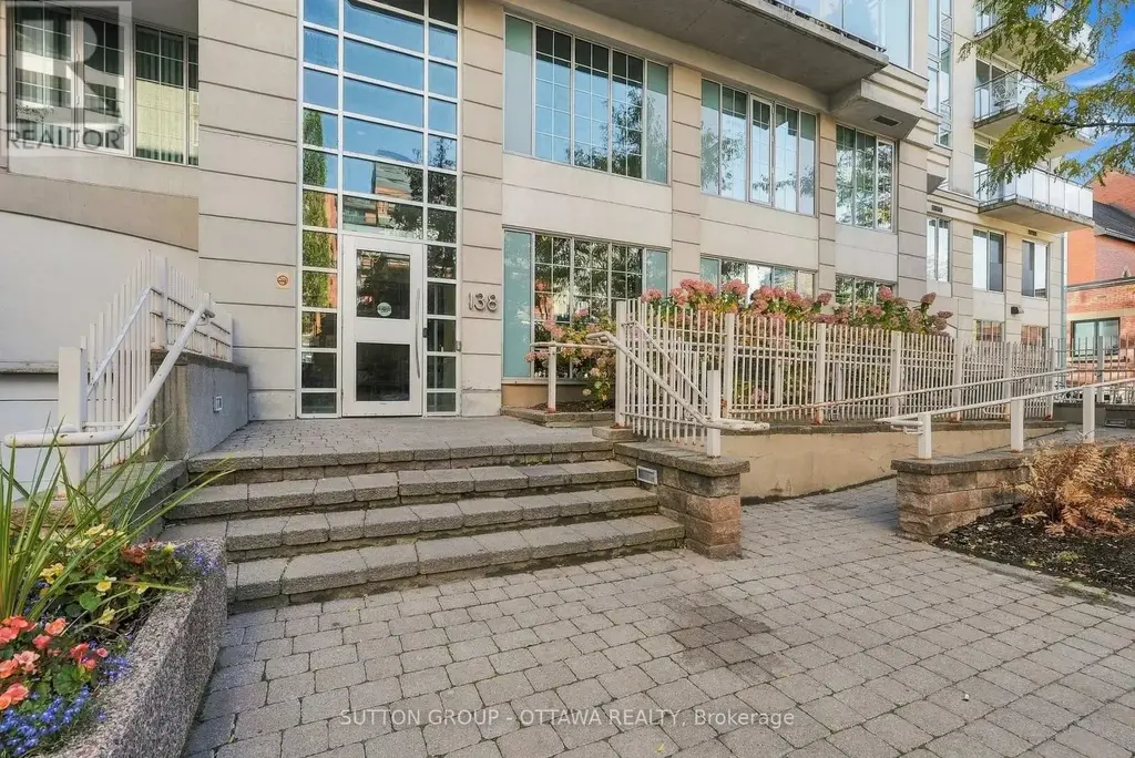 1012 - 138 Somerset Street W, Ottawa