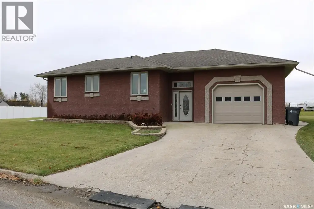 1111 Robin Avenue, Rocanville