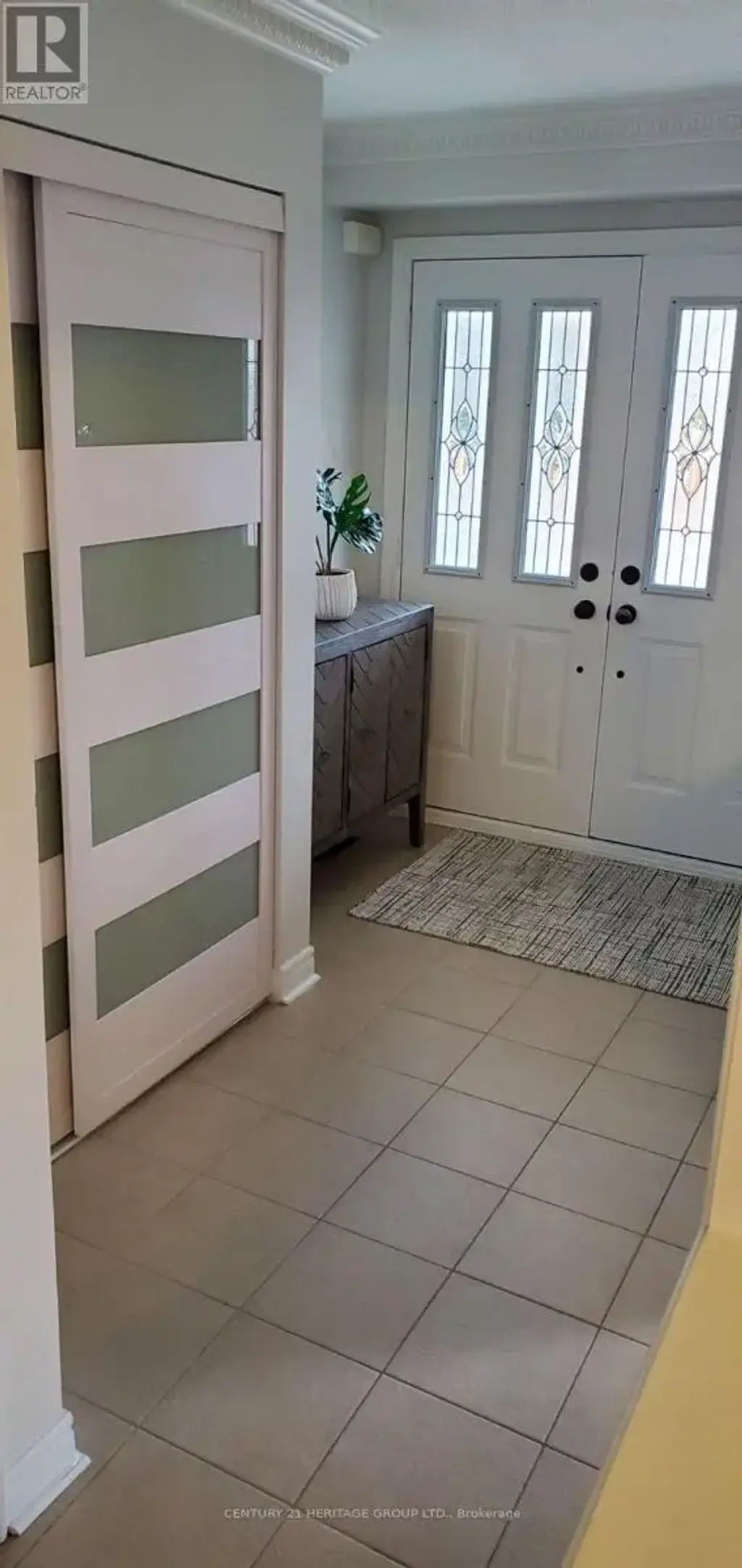 $899000 | Keswick South for Sale at 106 Laurendale Avenue | Georgina ...