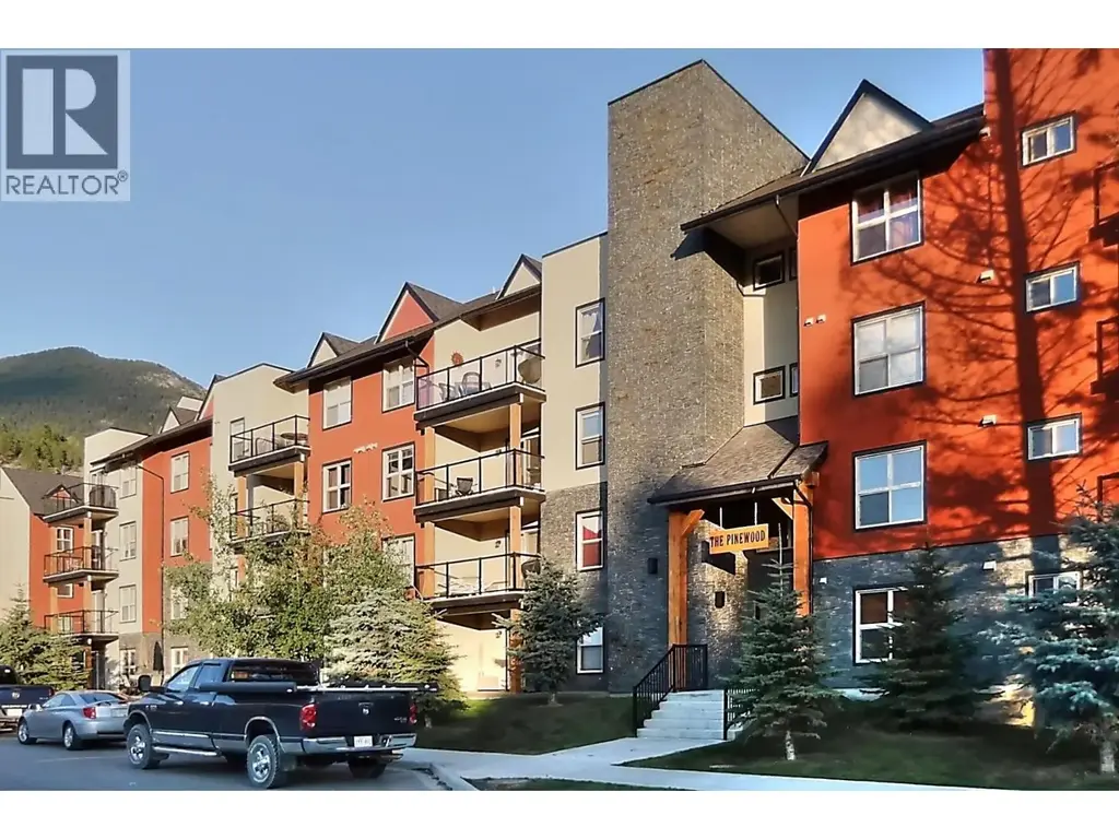 4874 Stanley Street Unit# 2302, Radium Hot Springs