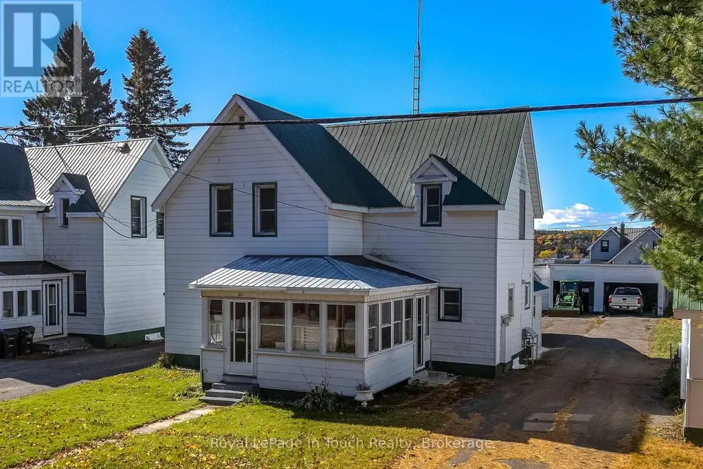 32 Maria Street, Penetanguishene