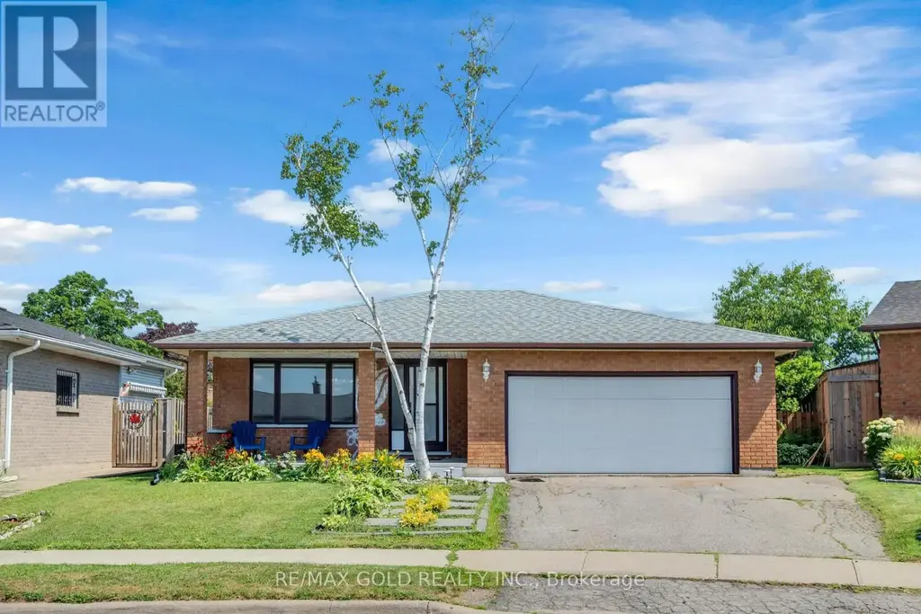 7651 Swan Street, Niagara Falls (Ascot)