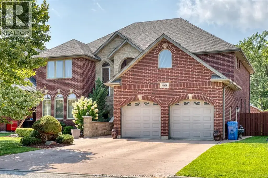 201 Ellison, Leamington