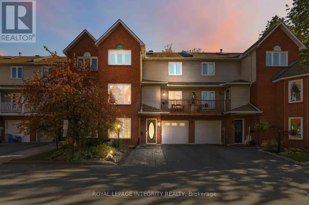 4 Berton Place, Ottawa