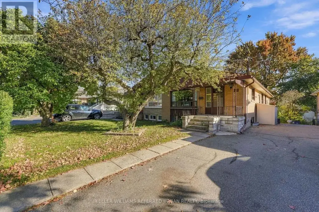 83 Santa Barbara Road, Toronto (Willowdale West)