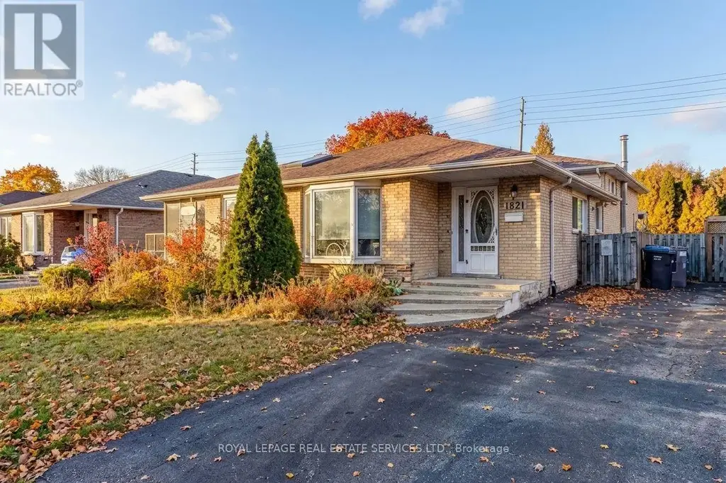 1821 Bonnymede Drive, Mississauga (Clarkson)