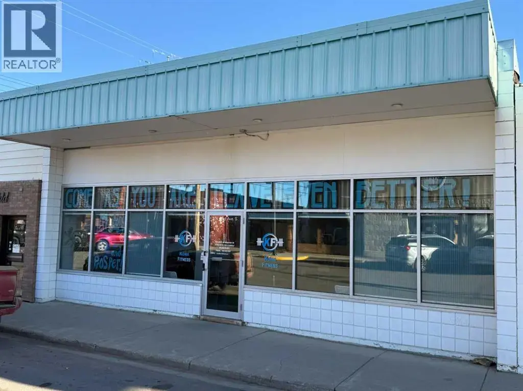 114 2 Street S, Vulcan